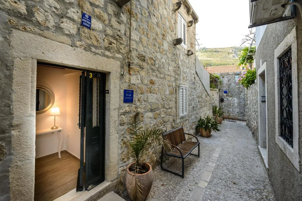 Image 4 of Alberto Apartment