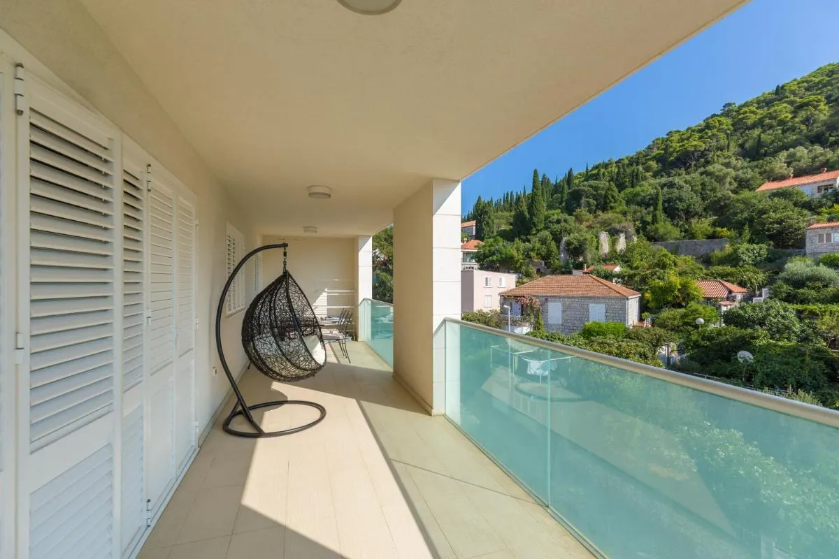 Image 2 of Antonio’s Luxury Suites