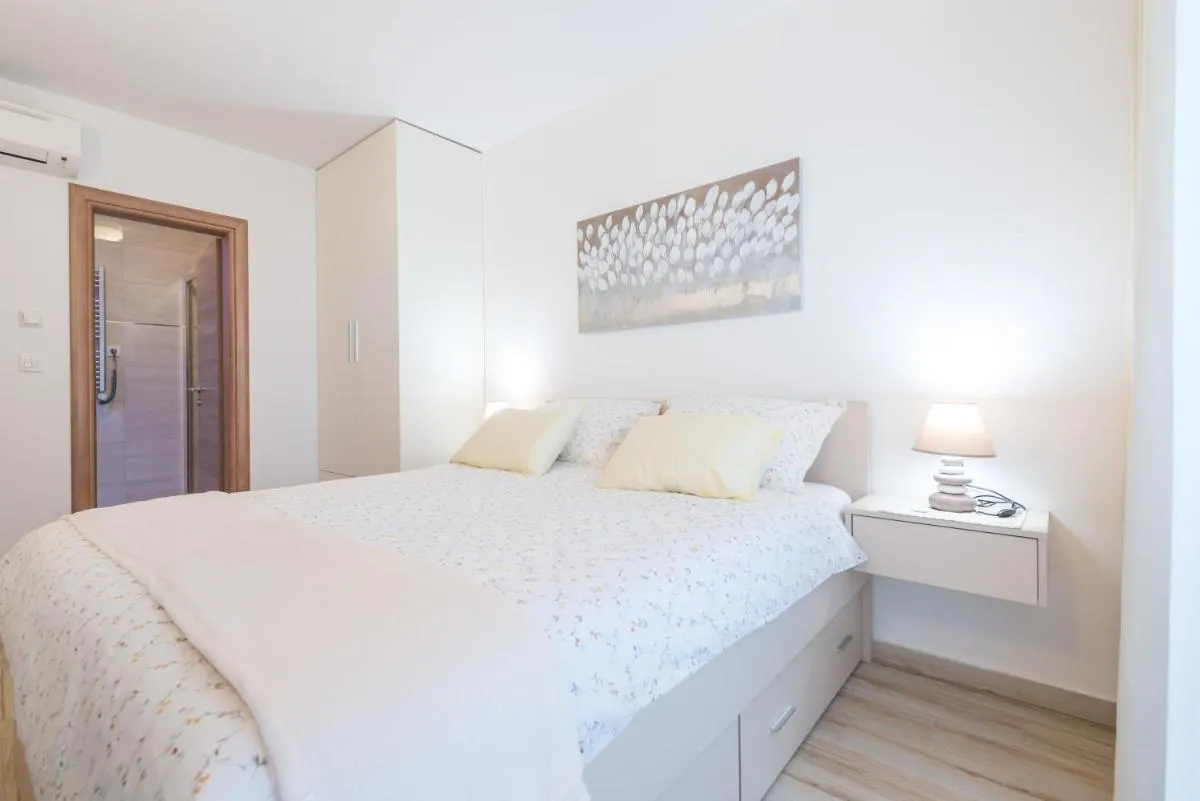 Image 6 of Apartment Ella Deluxe