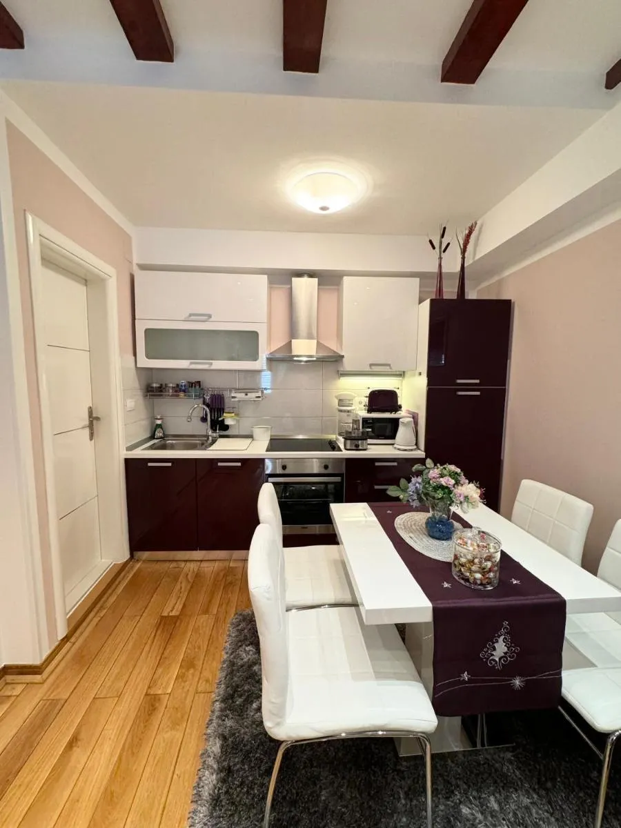Image 6 of Apartment Maris