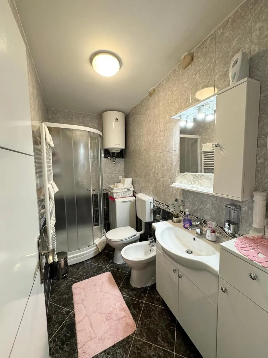 Image 5 of Apartment Maris