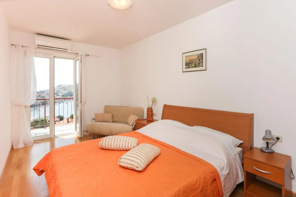 Image 1 of Apartment Maya