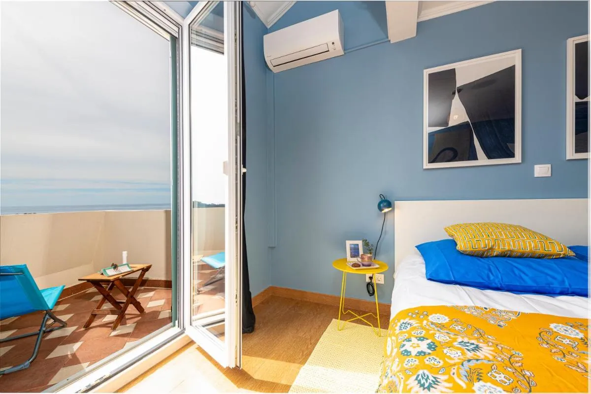 Image 1 of Apartment Pantofule
