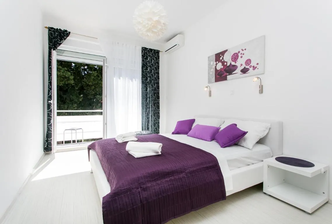 Image of Apartment Purple Magic