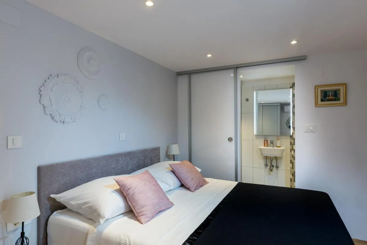 Image 2 of Apartment Stulli 2