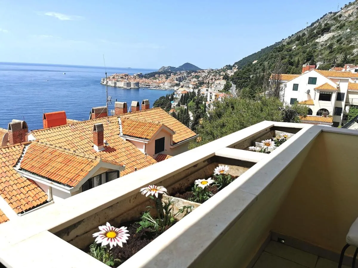 Image 2 of Apartment Zlatni Potok – Best View of the Old Town