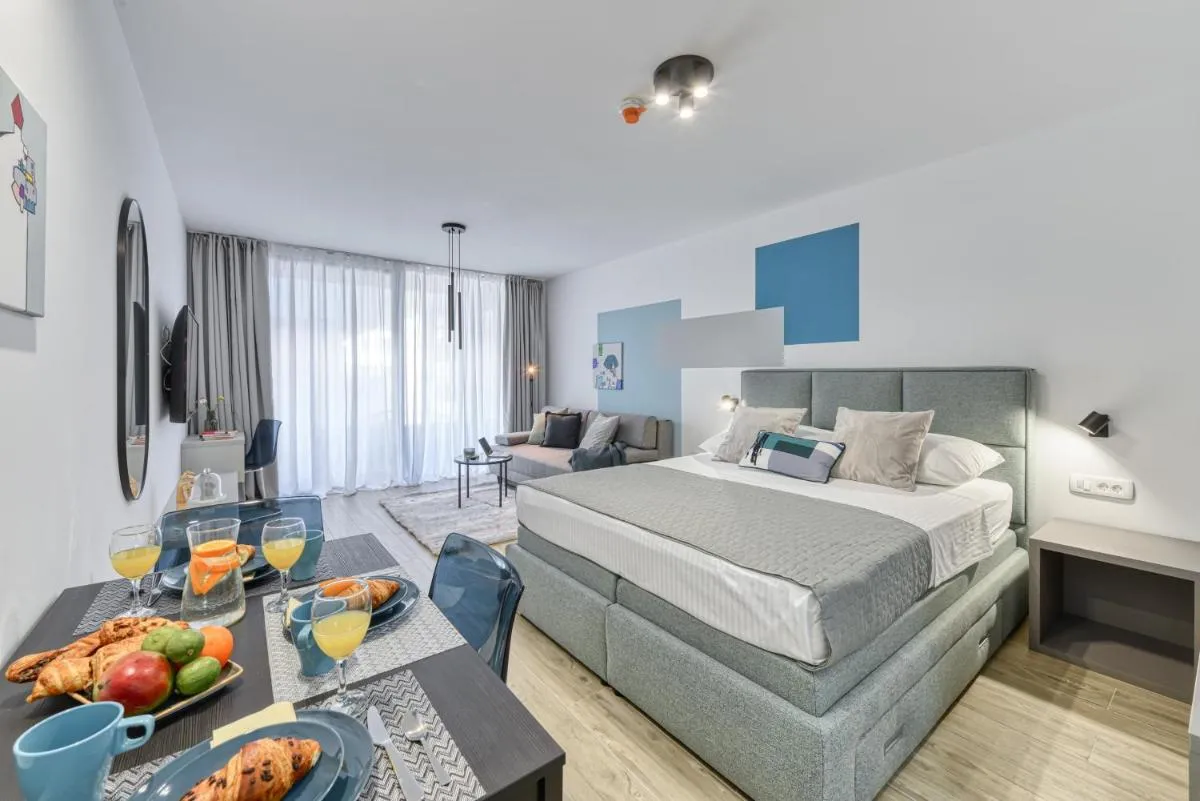 Image 3 of Apartments Hica