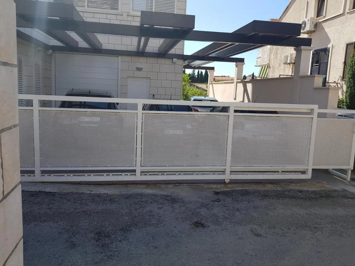 Image 6 of Apartments Laus