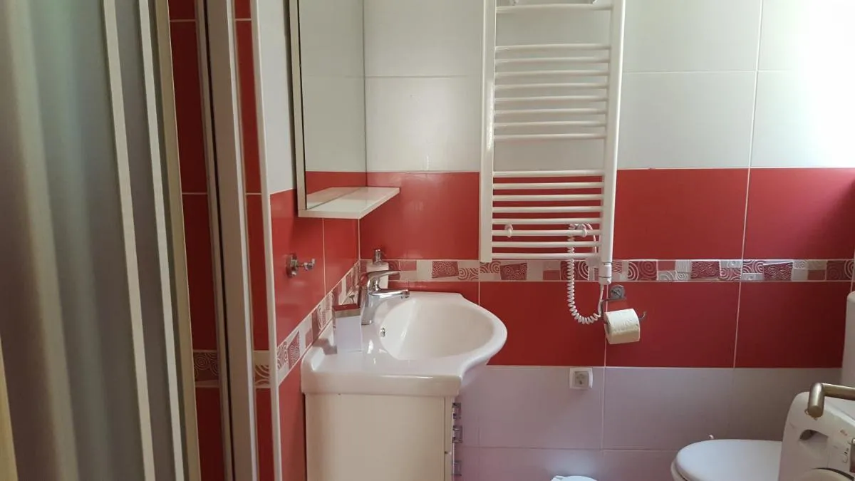 Image 4 of Apartments Laus