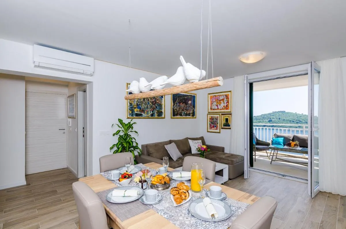 Image 5 of Apartments Lazarin