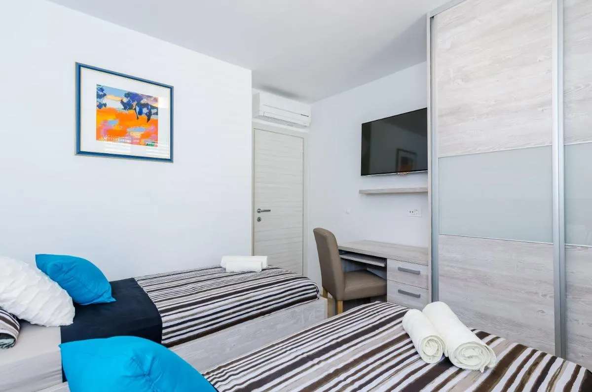 Image 6 of Apartments Lazarin