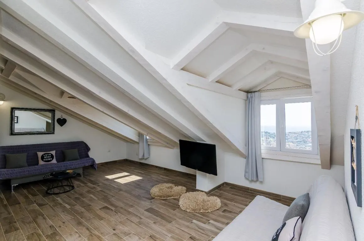 Image of Apartments Life