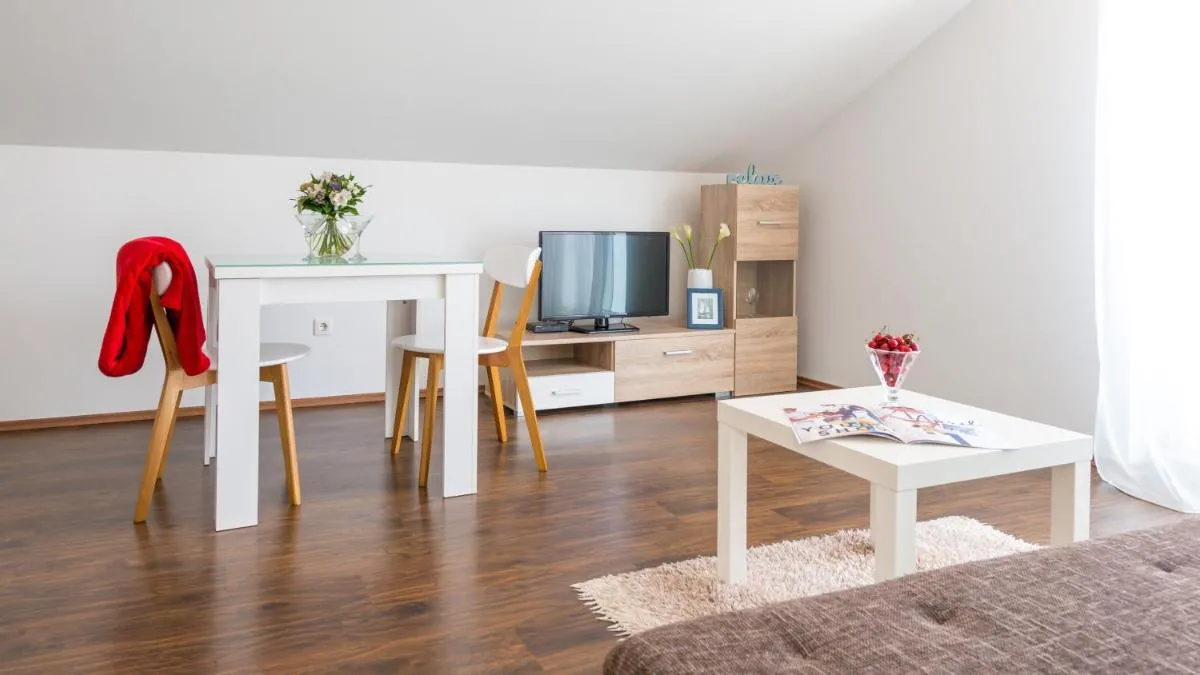 Image 5 of Apartments Sandra Solitudo III