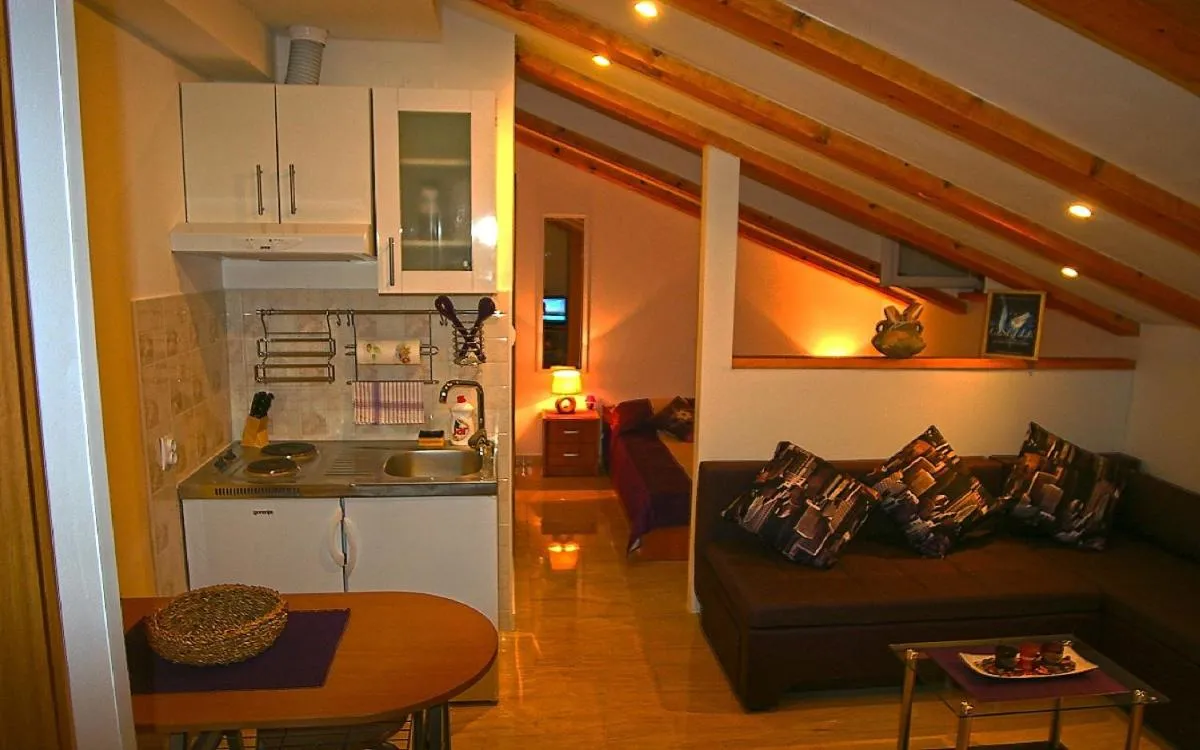 Image 3 of Ballerina Apartment