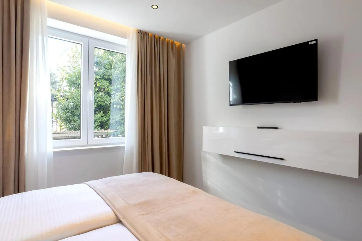 Image 4 of Brand New*City Centre Apart. Kirby