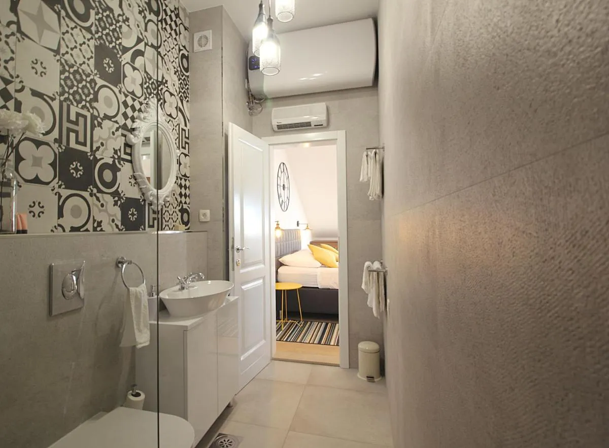 Image 2 of City Studio Dubrovnik