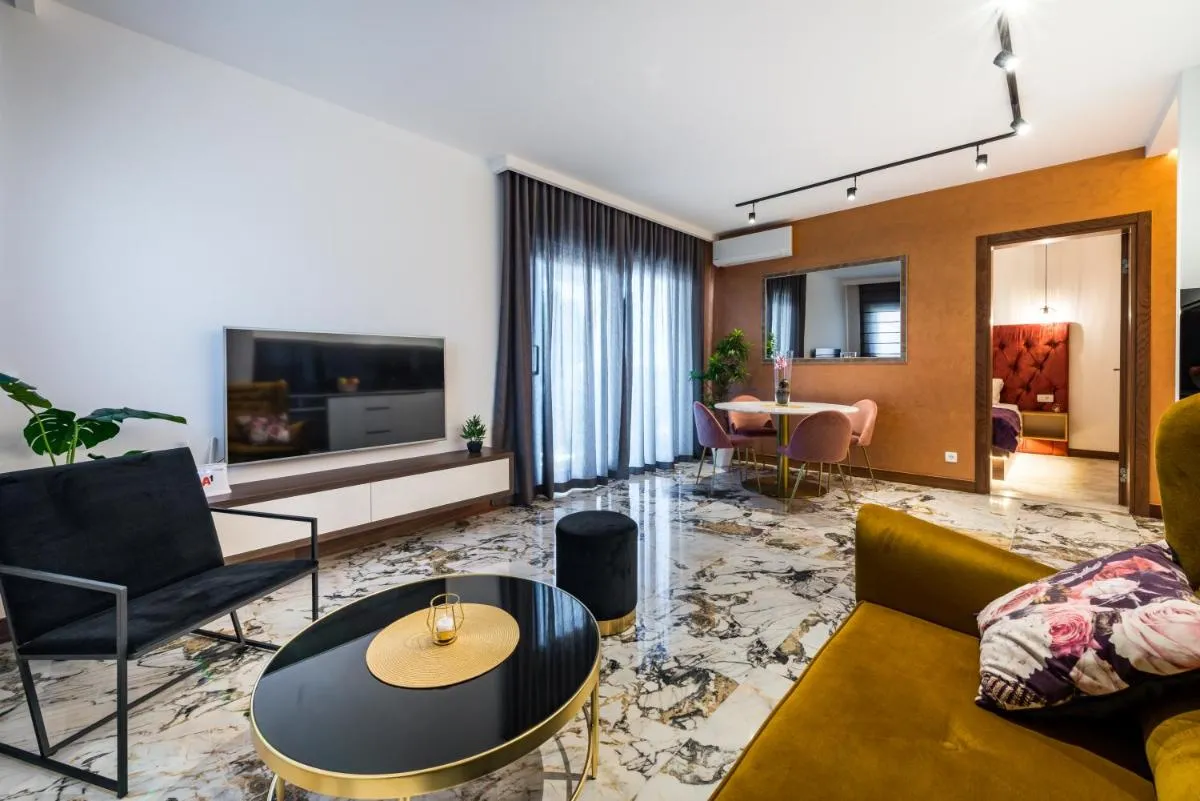 Image 4 of Deluxe Apartment Marangun