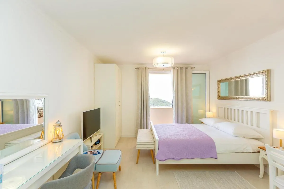 Image 1 of Dubrovnik Colors – Old Town View Apartment No3