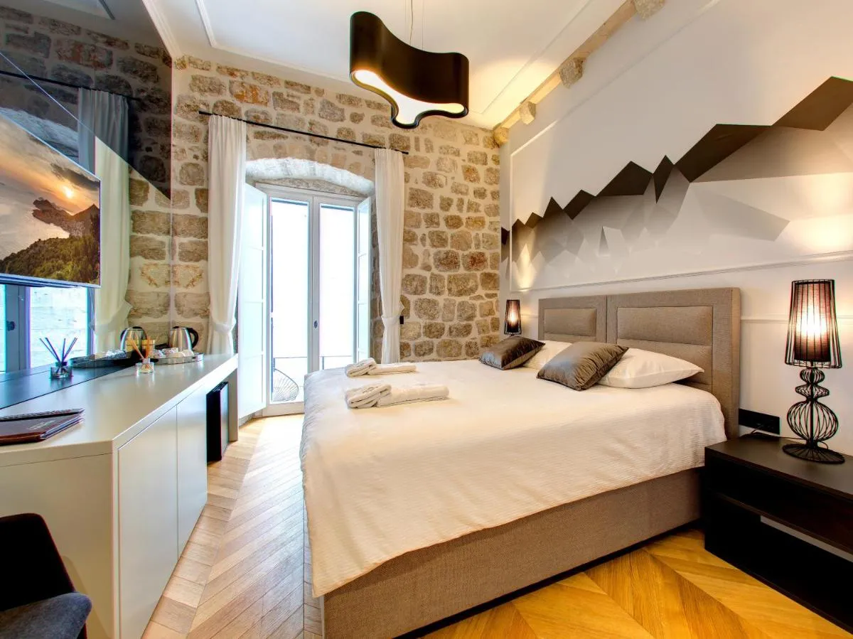 Image 3 of Guest House Forty-Four