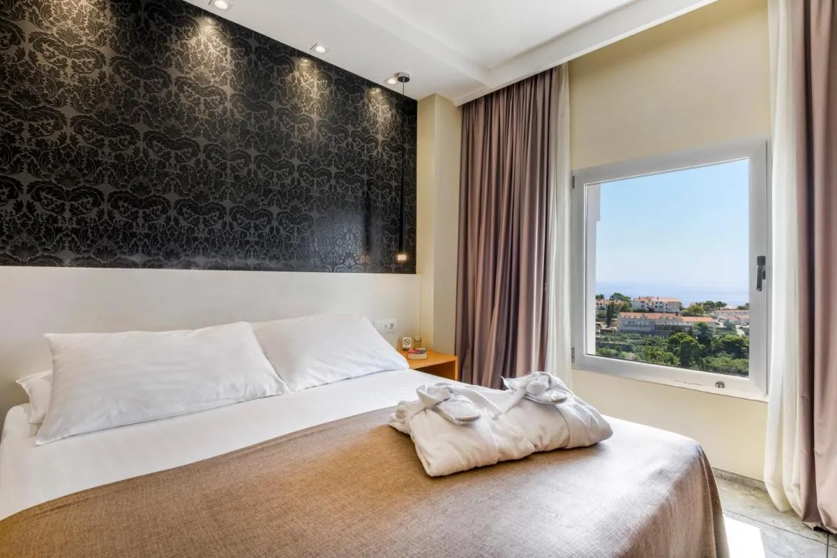 Image 3 of Hotel Lero