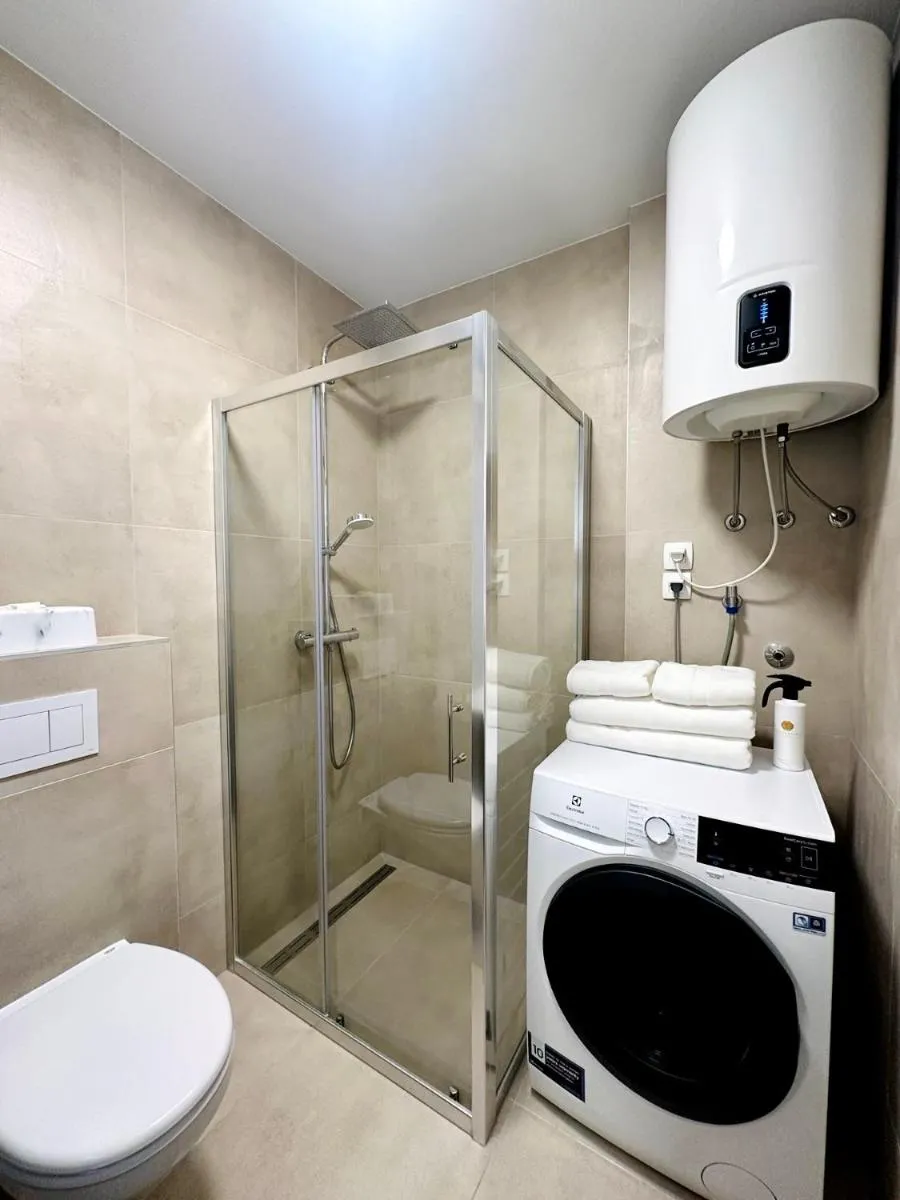 Image 2 of Jamies Self Serviced Luxury Apartments