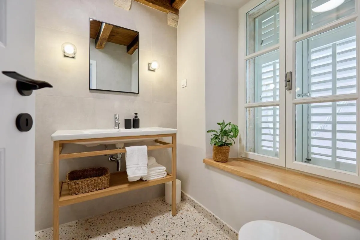 Image 2 of Modern Stone House, luxury suites in Dubrovnik Old Town