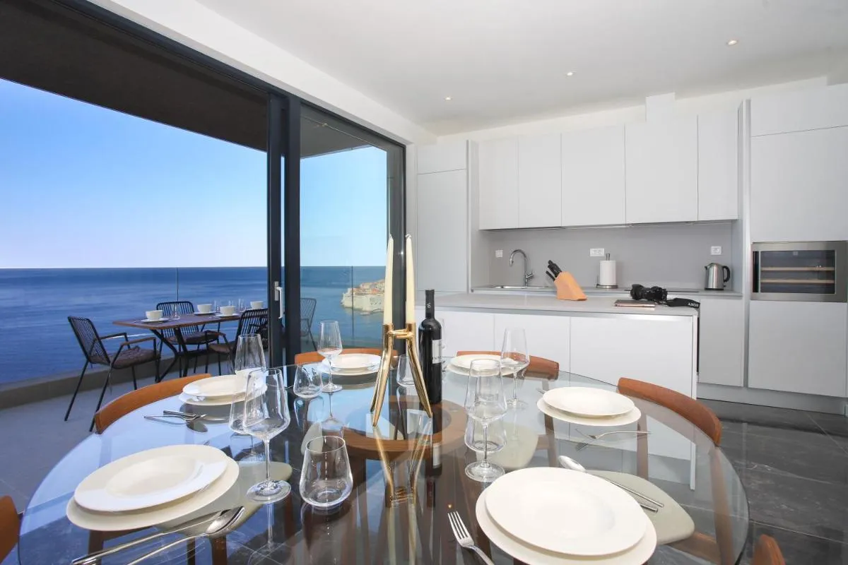 Image 6 of New&Luxury Apartment with an Outstanding View – Bombii Blue