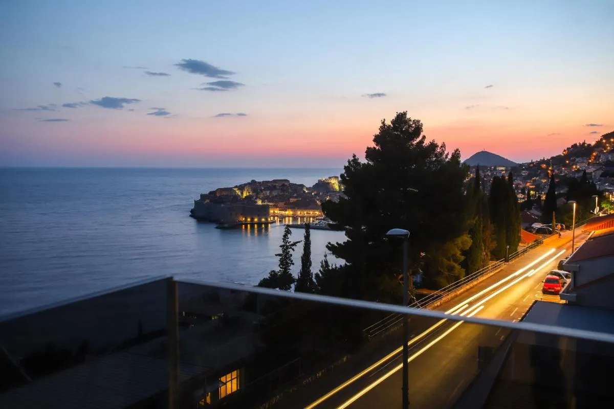 Image 2 of New&Luxury Apartment with an Outstanding View – Bombii Blue