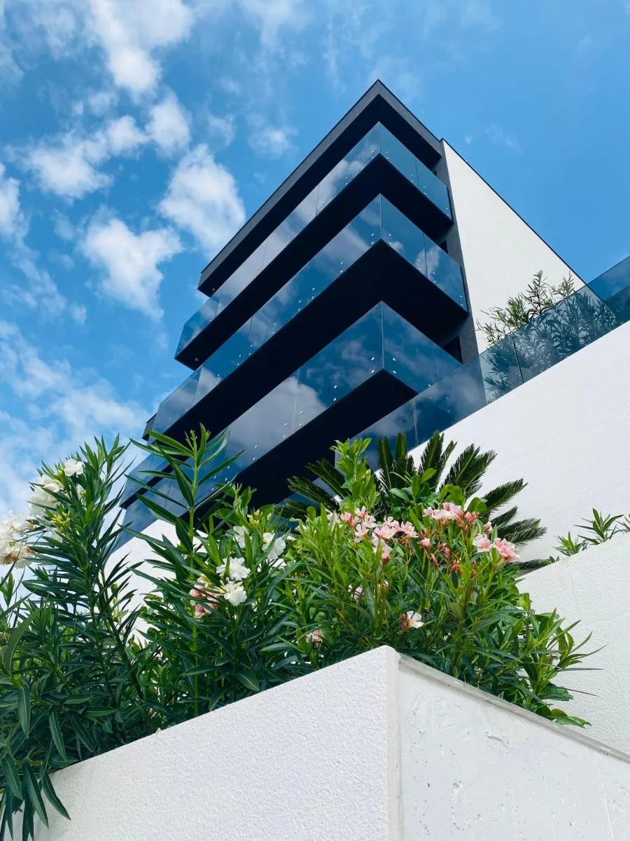 Image 3 of New&Luxury Apartment with an Outstanding View – Bombii Blue