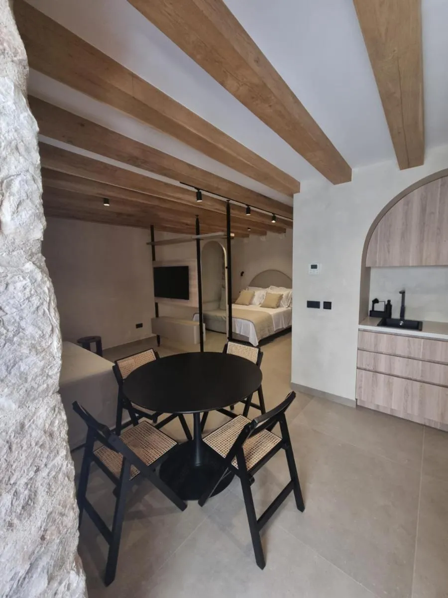 Image 3 of Old Town Olive Studio Apartment