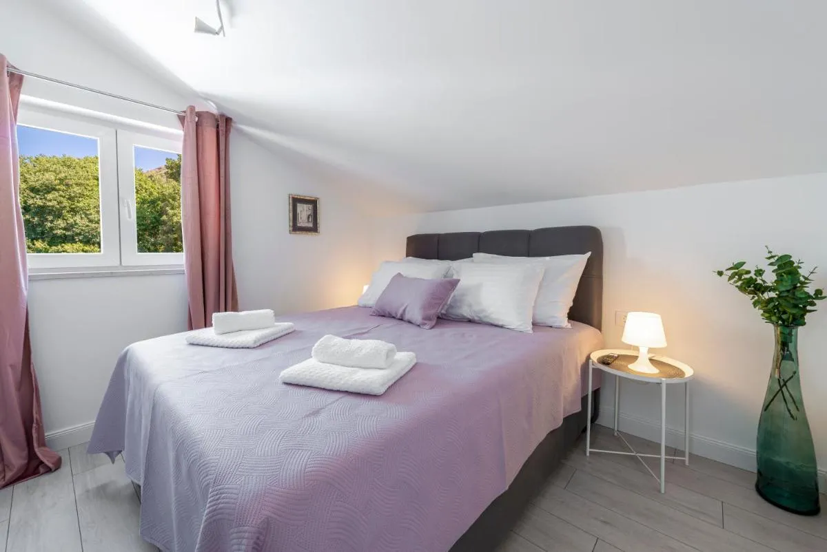 Image 1 of PANORAMIC VIEW apartment