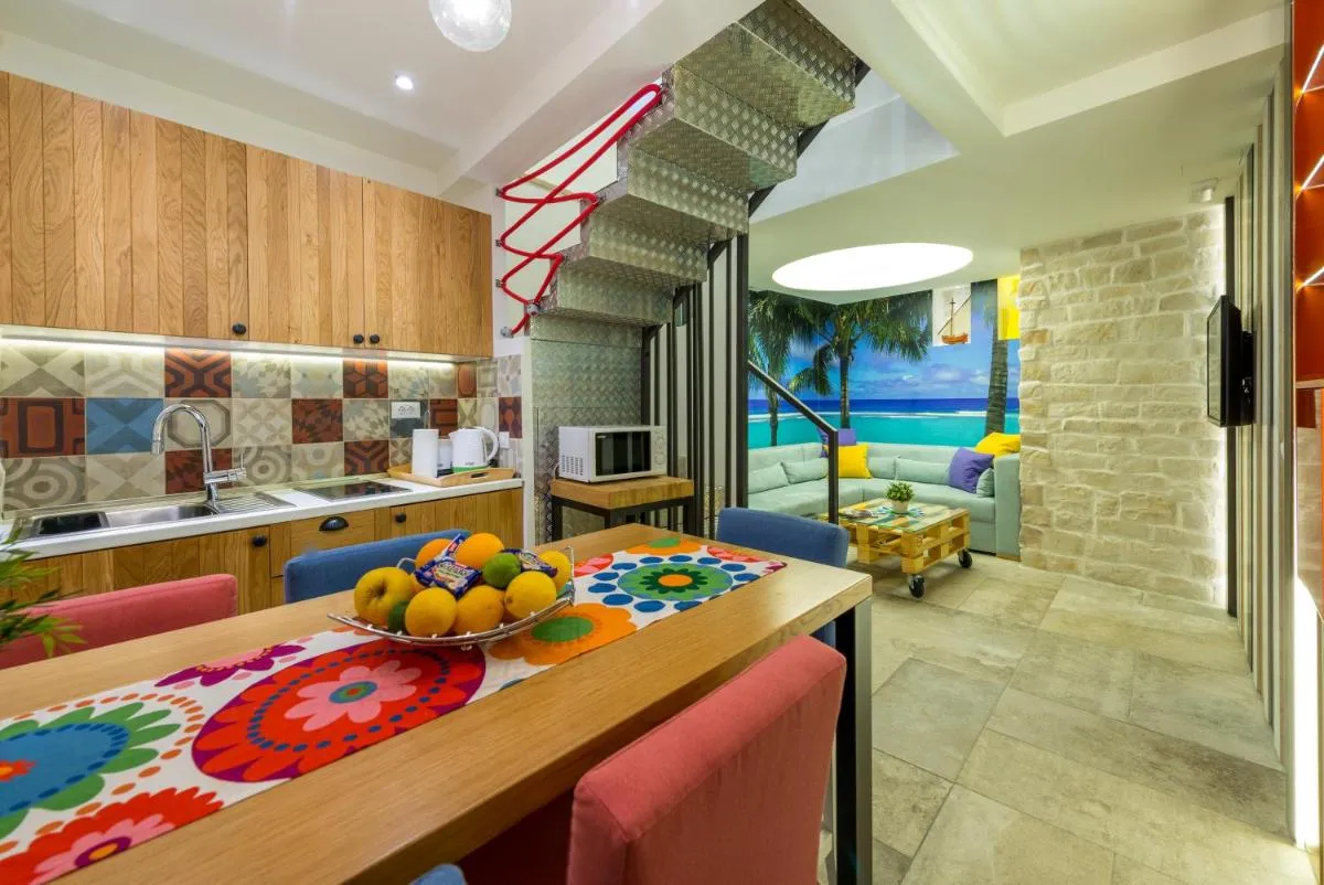 Image 4 of Petra design apartment