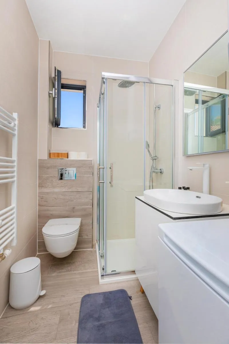 Image 3 of RAGUSA CITY VIEW APARTMENT by DuHomes
