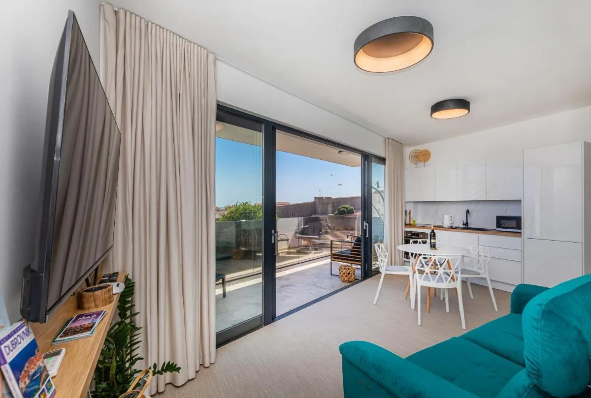Image 2 of RAGUSA CITY VIEW APARTMENT by DuHomes