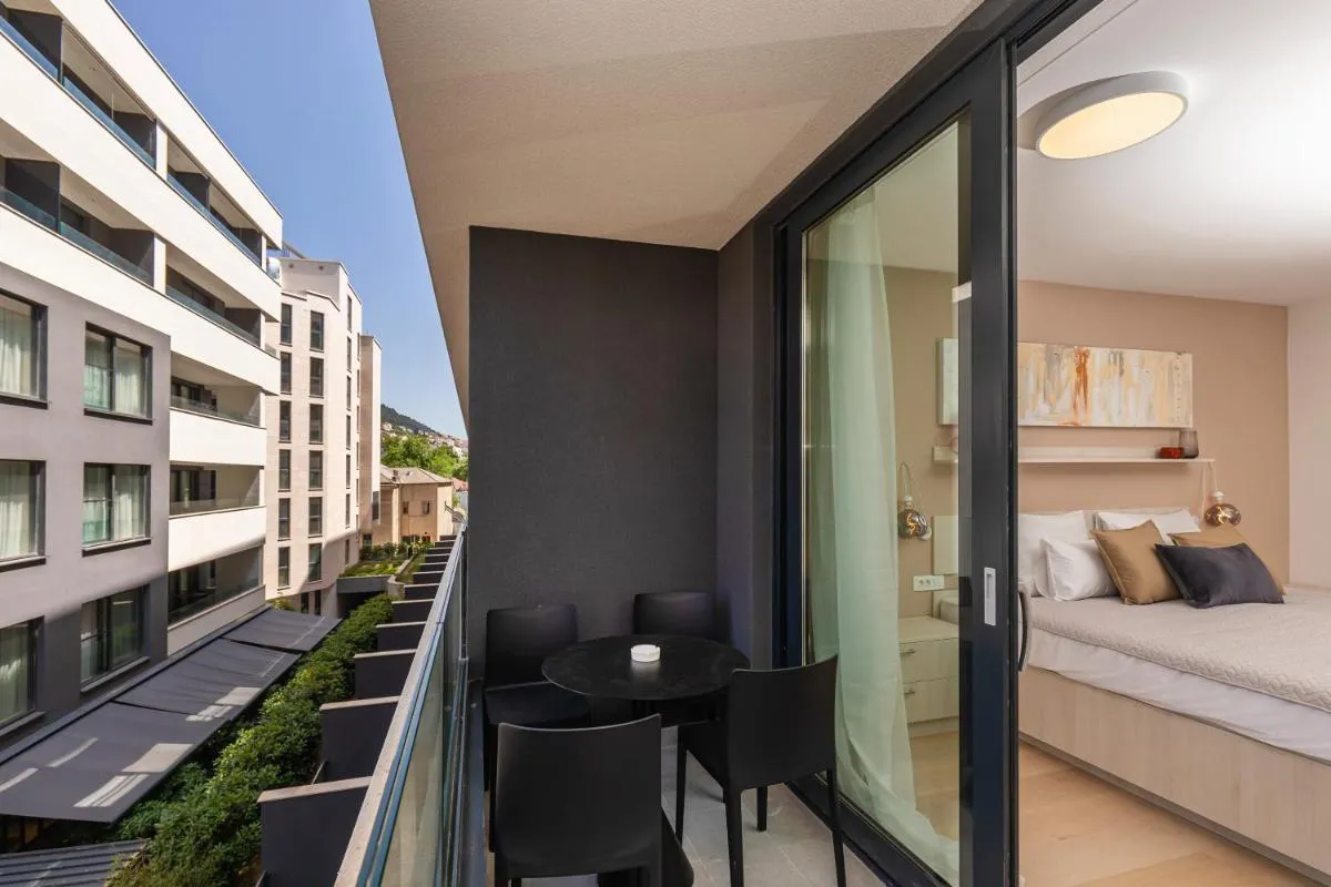 Image 1 of Sunny LOL Port Apartments in the city centre