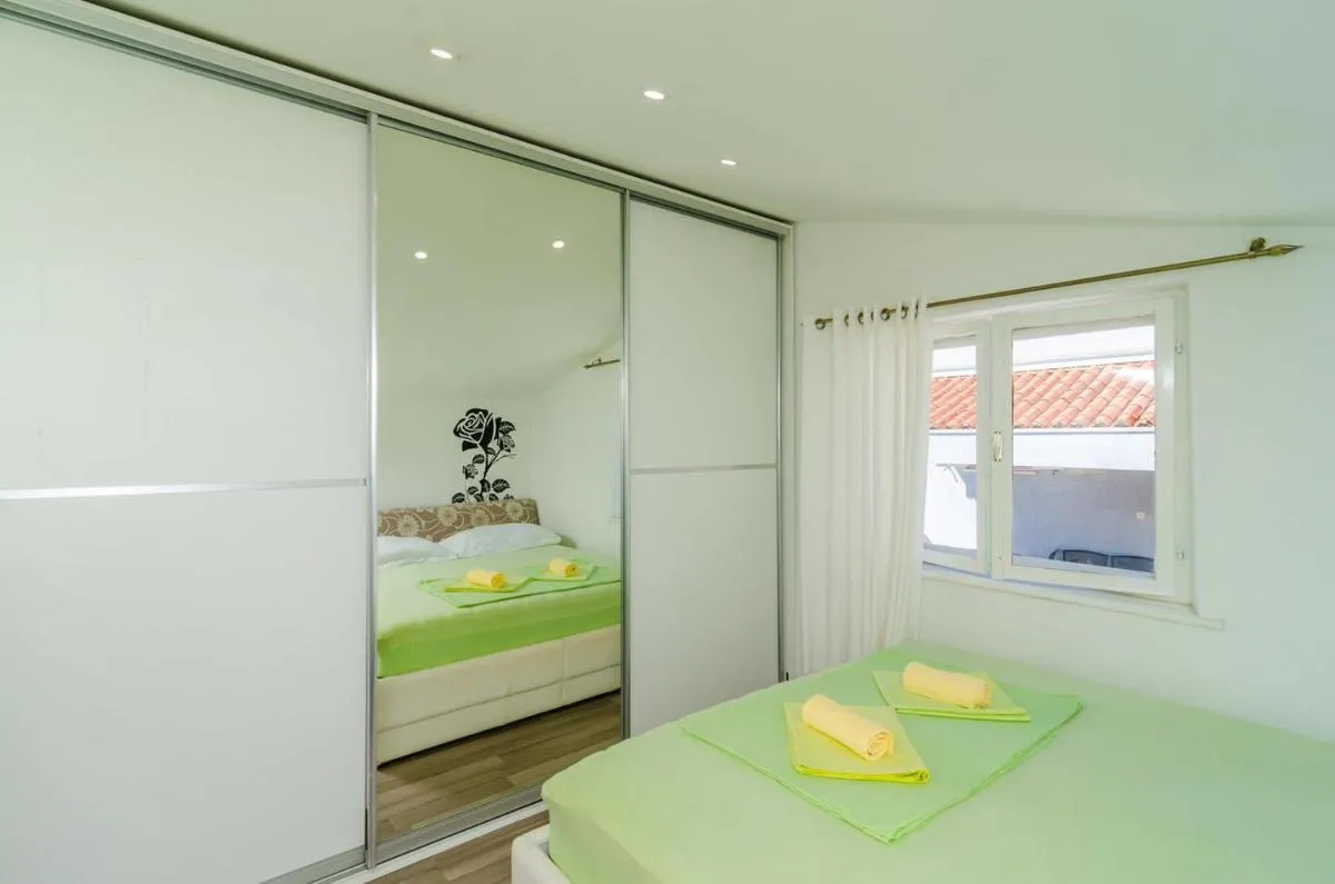Image 1 of Sunny Rooms