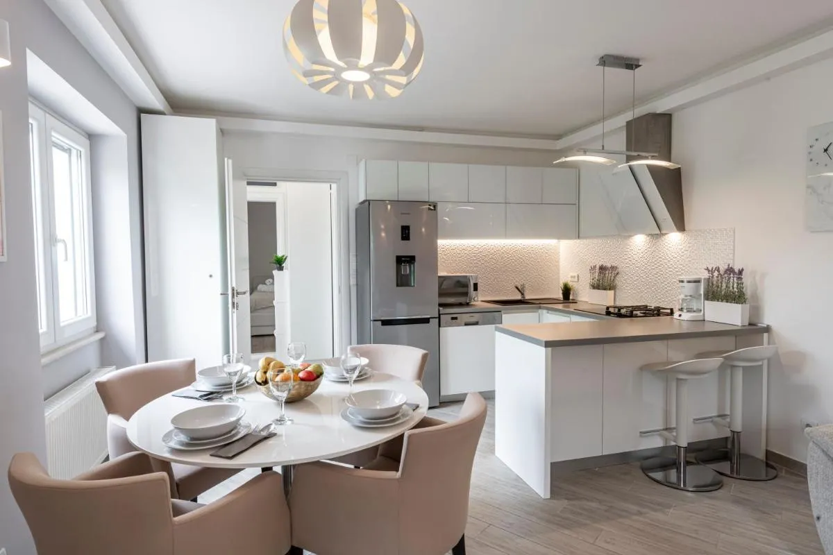 Image 6 of Sunset Premium Residence IV