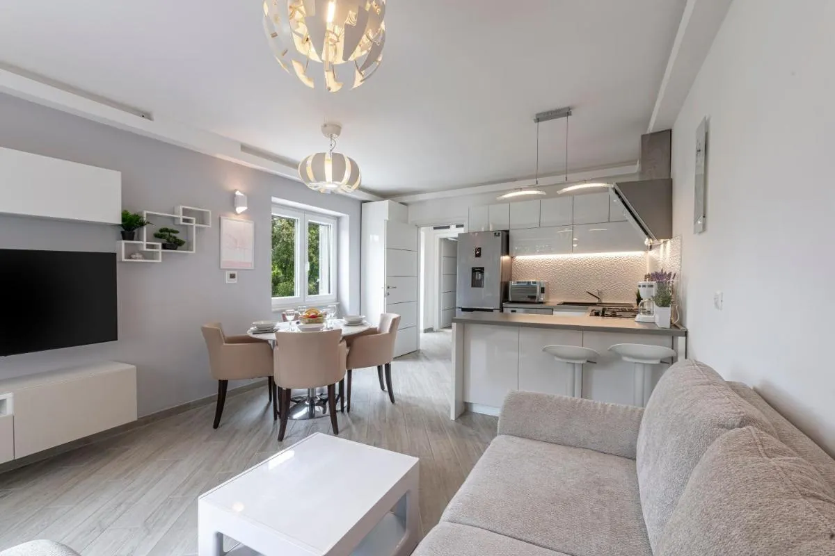 Image 1 of Sunset Premium Residence IV