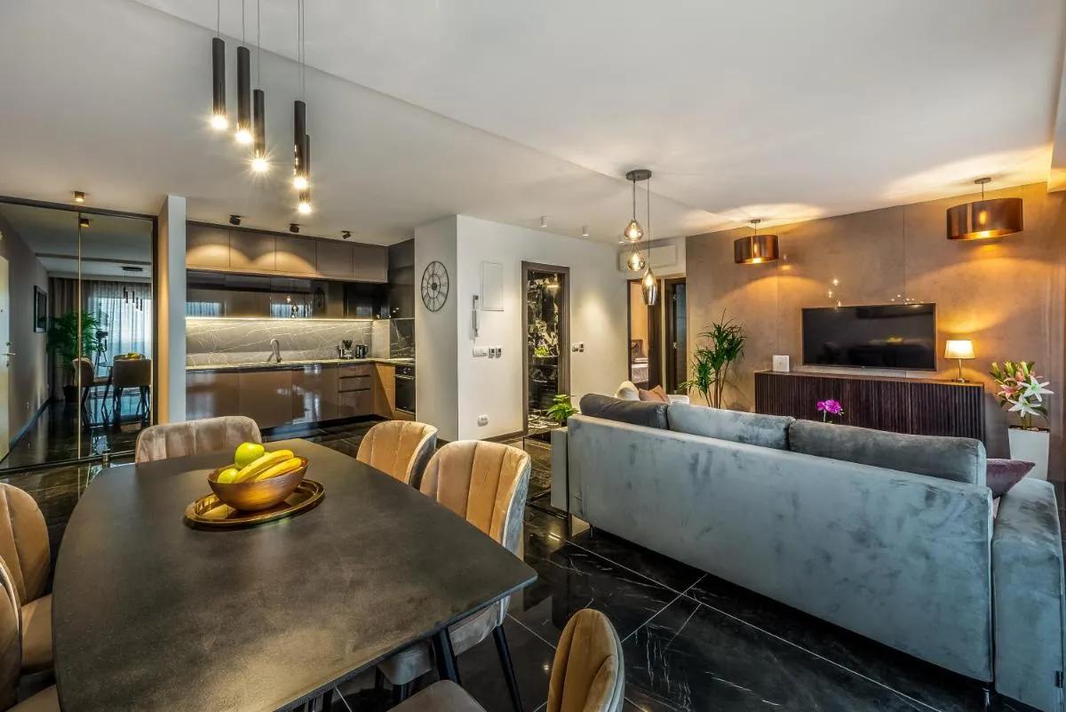 Image 3 of Superior Apartment Marangun