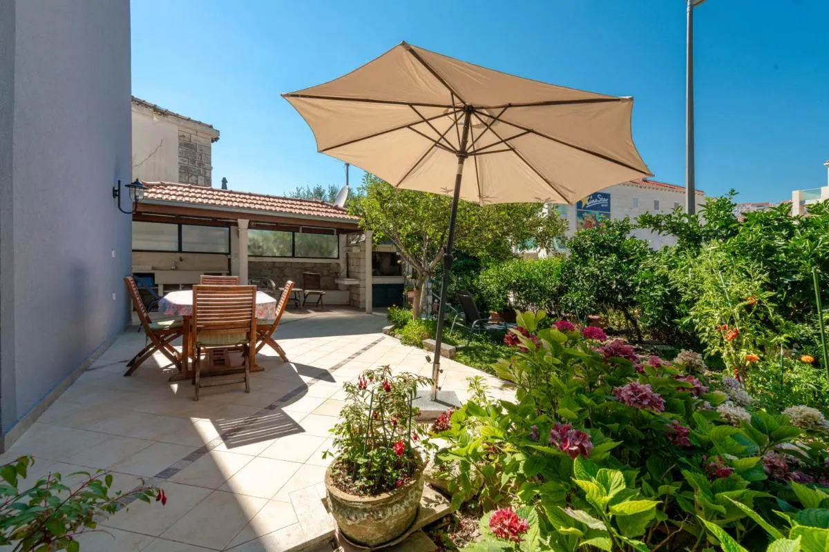 Image 5 of Uvala Apartment