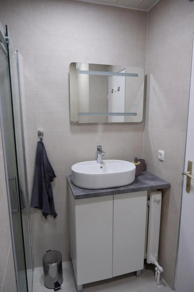 Image 2 of Viewpoint apartment