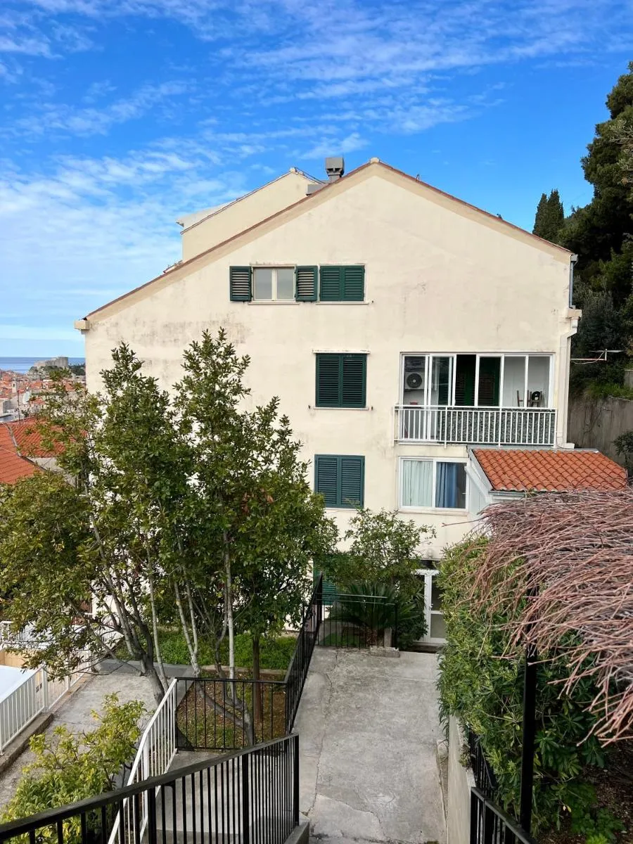 Image 5 of Viewpoint apartment
