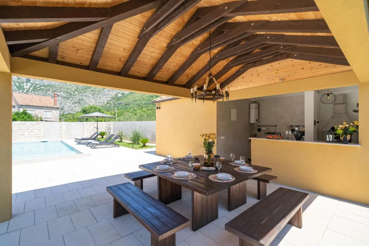 Image 3 of Villa MarLea