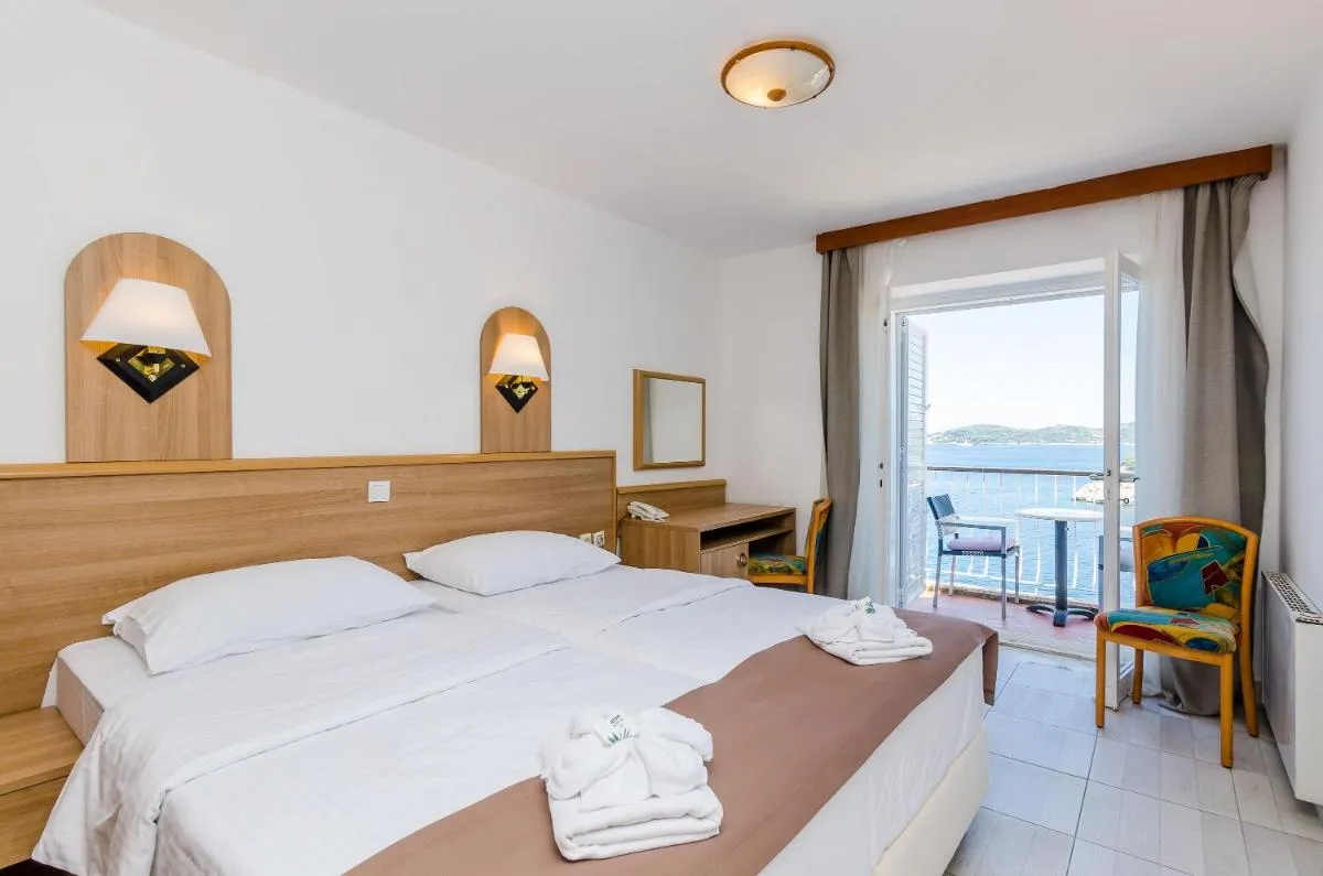Image 1 of Villa Paradiso 2