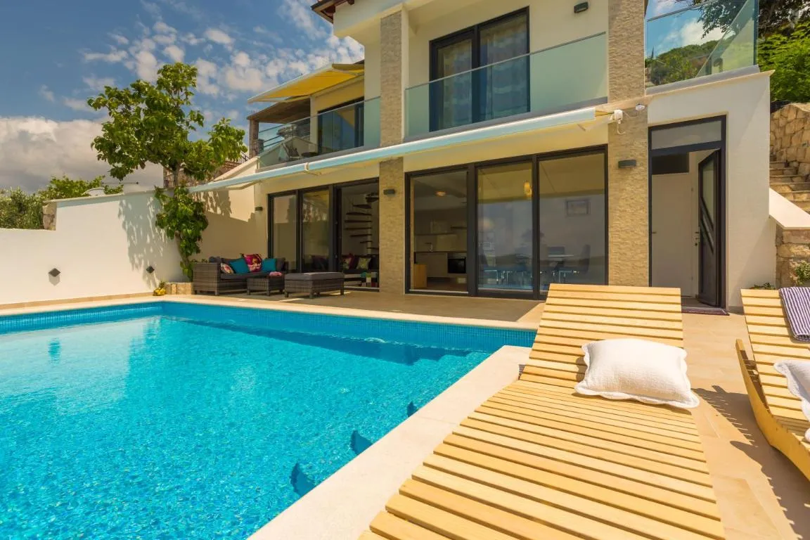 Image of Villa VI