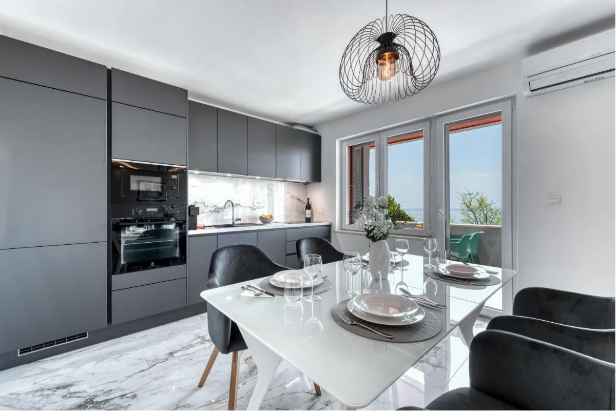 Image 3 of Adriatic Allure