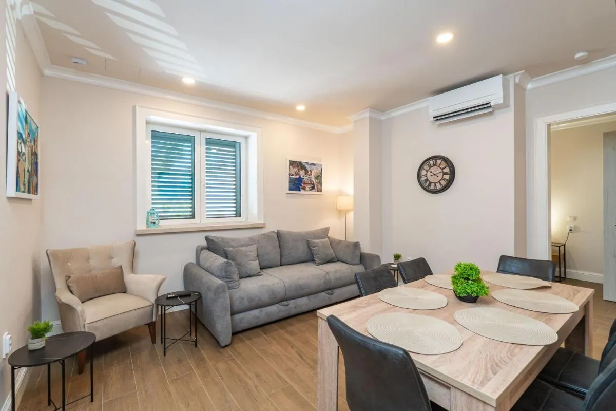 Image 2 of Apartman Palo Alto,free parking