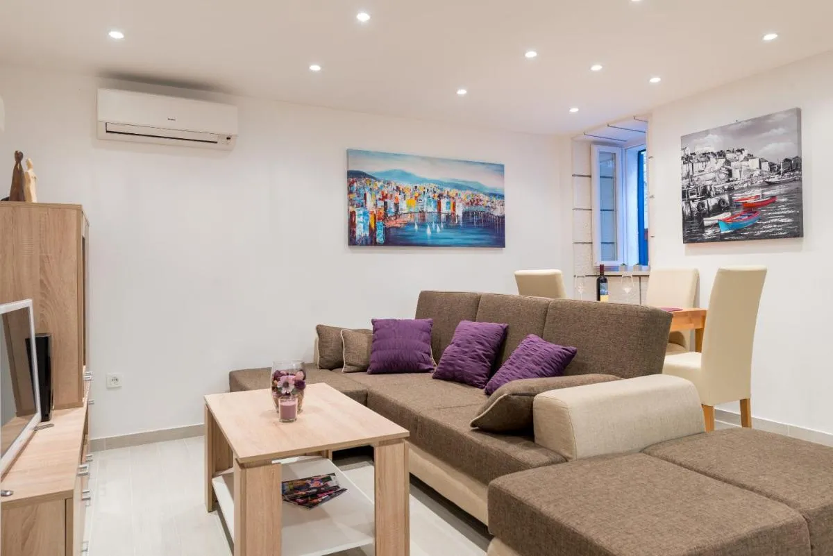 Image 3 of Apartment Domino OldTown