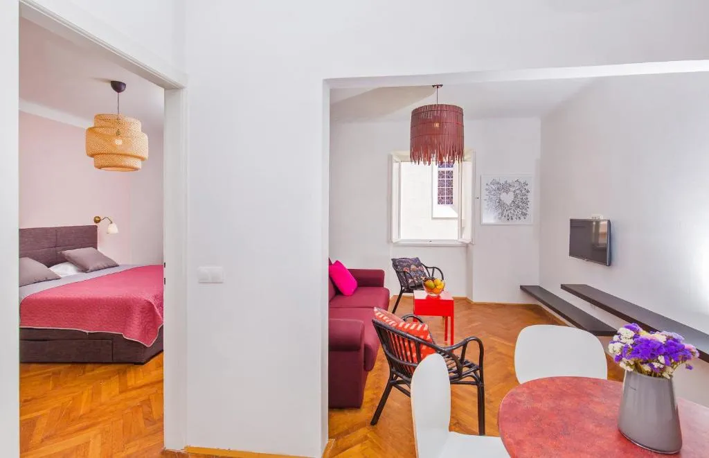 Image of Apartment Dox