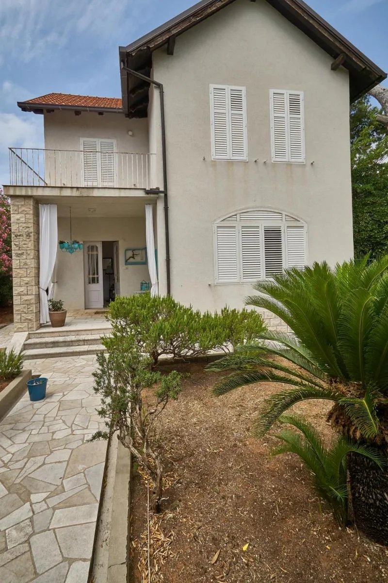 Image 4 of Apartment Dundo